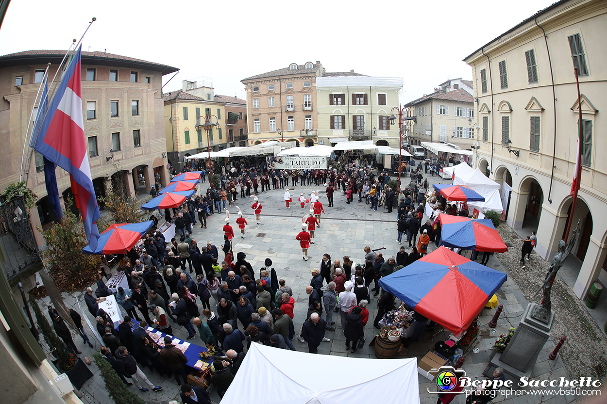 VBS_6699 - Fiera dei Santi - 12.ma Fiera Nazionale del Tartufo.jpg